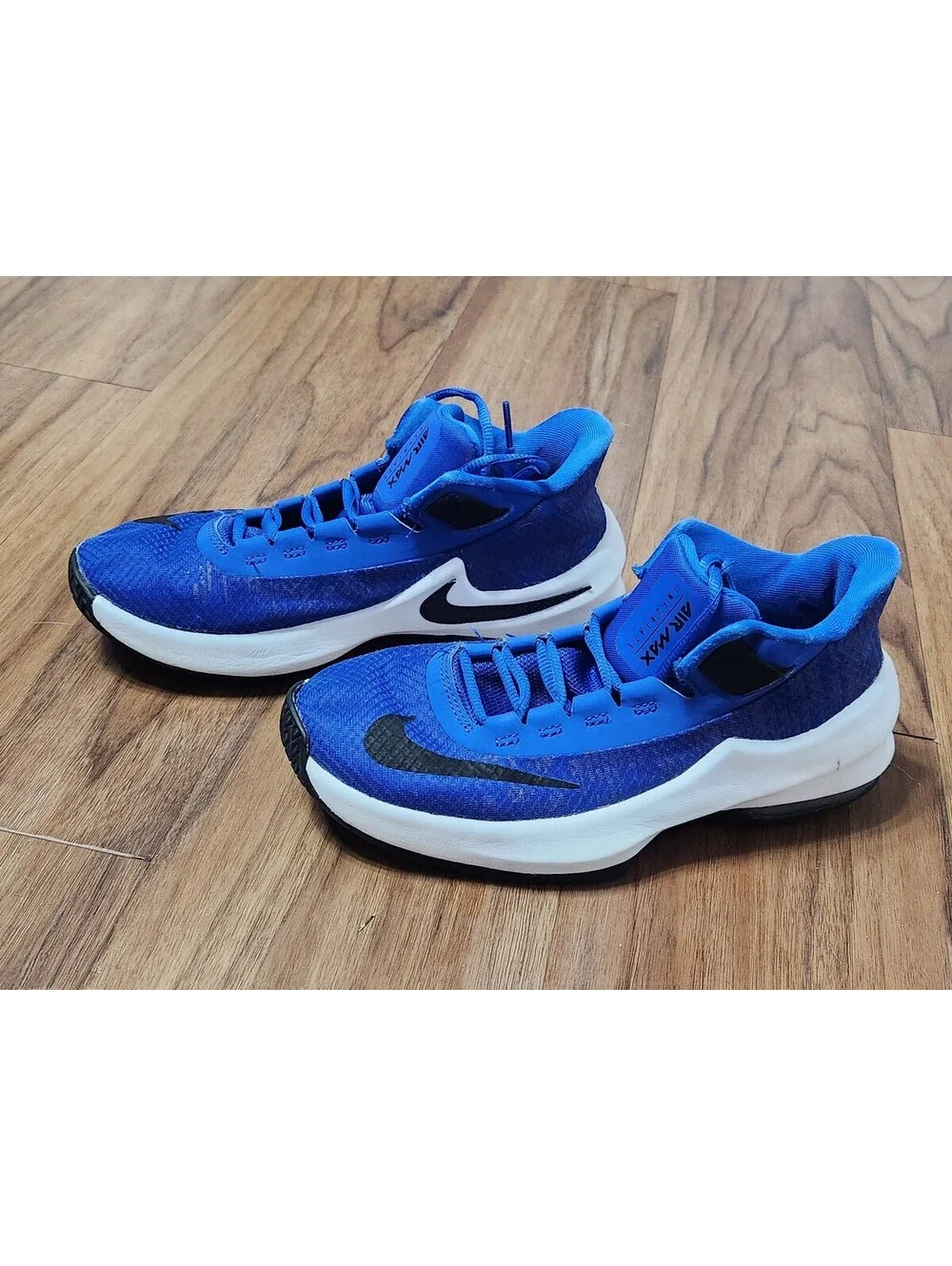Nike Air Airmax Infuriate - Size 4Y